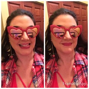 Meet your Posher, Donitza